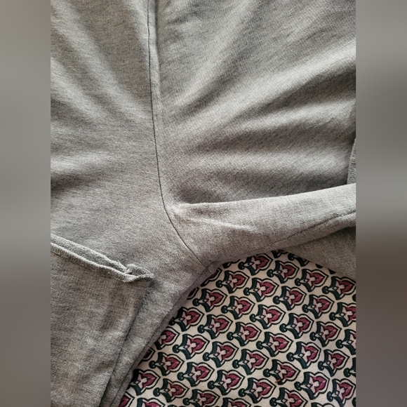 Vs pink vintage crop sweatpants, size medium. - Picture 12 of 14